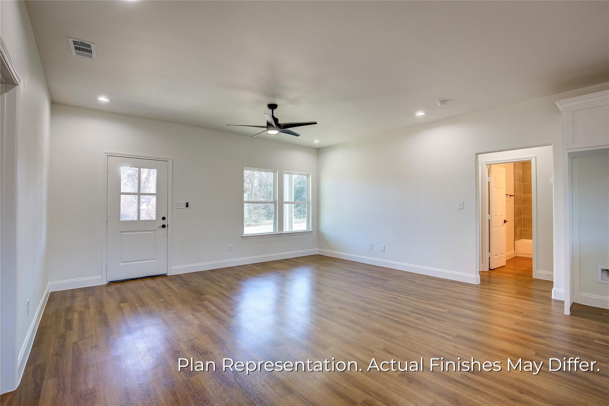 205 E Laura Avenue, Quinlan, TX 75474 — photo 3