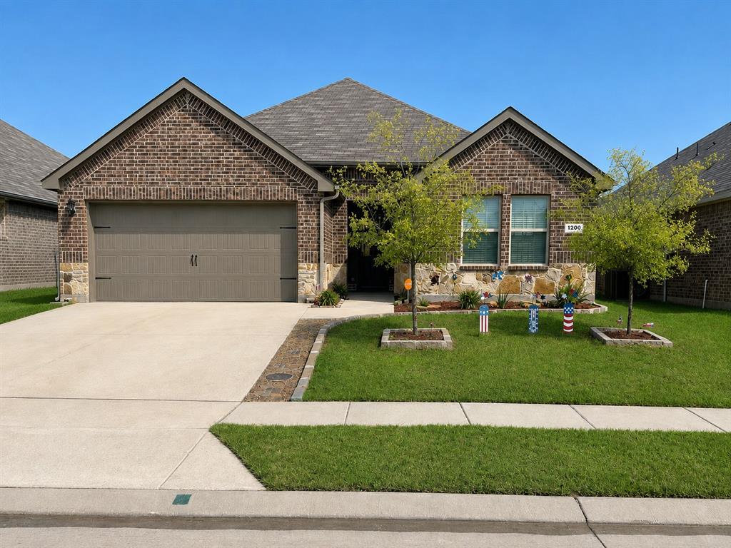 1200 Fairbanks Drive — photo