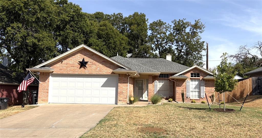 1310 Mcanear Court — photo