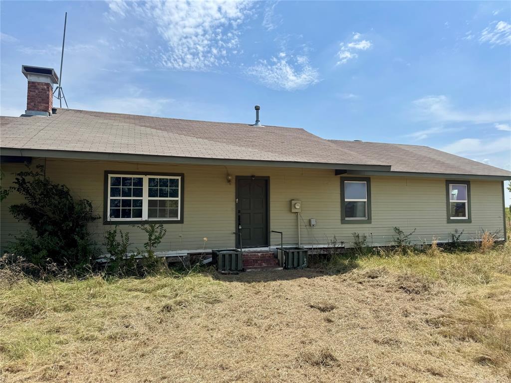 4433 FM 1565 — photo