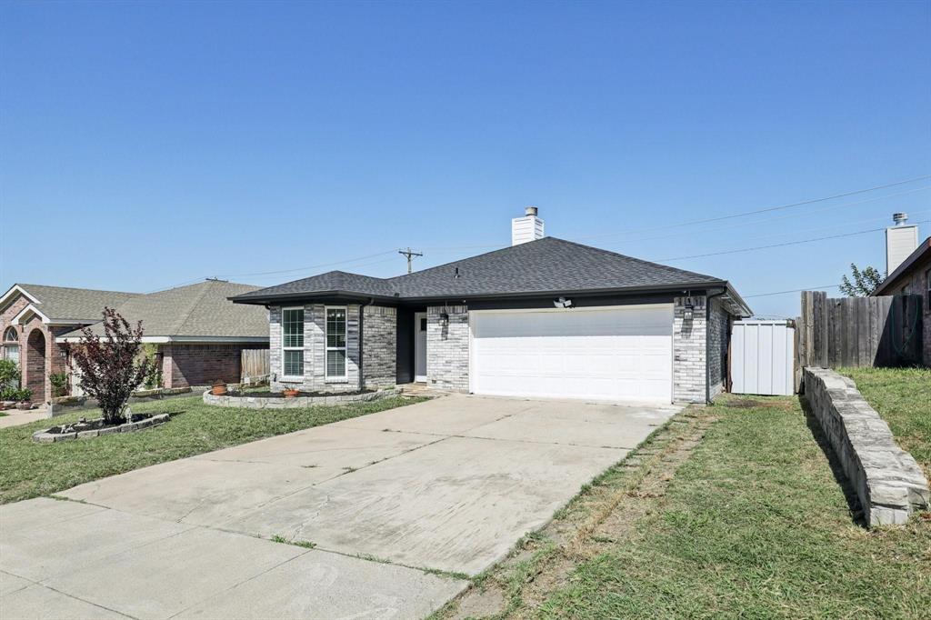 767 Deauville Circle E — photo