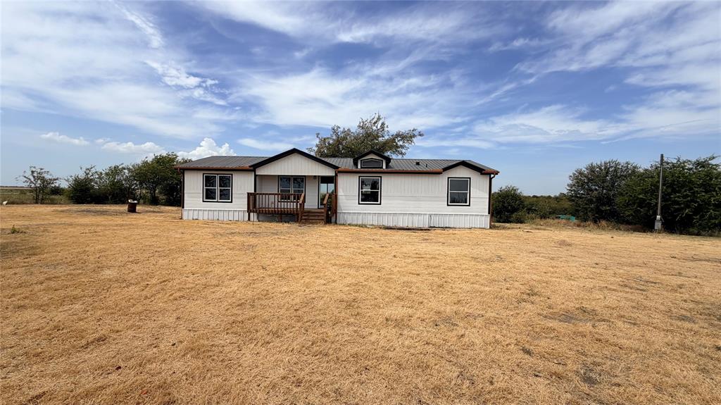 716 Coyote Trail — photo