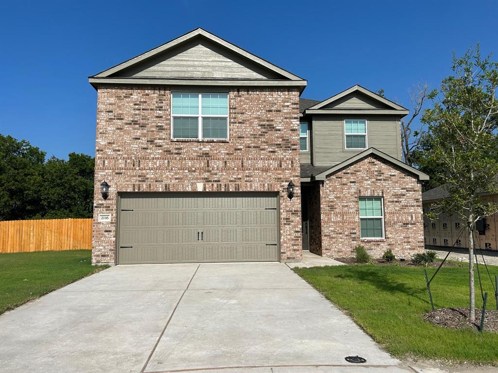 2116 Brentwood Drive — photo