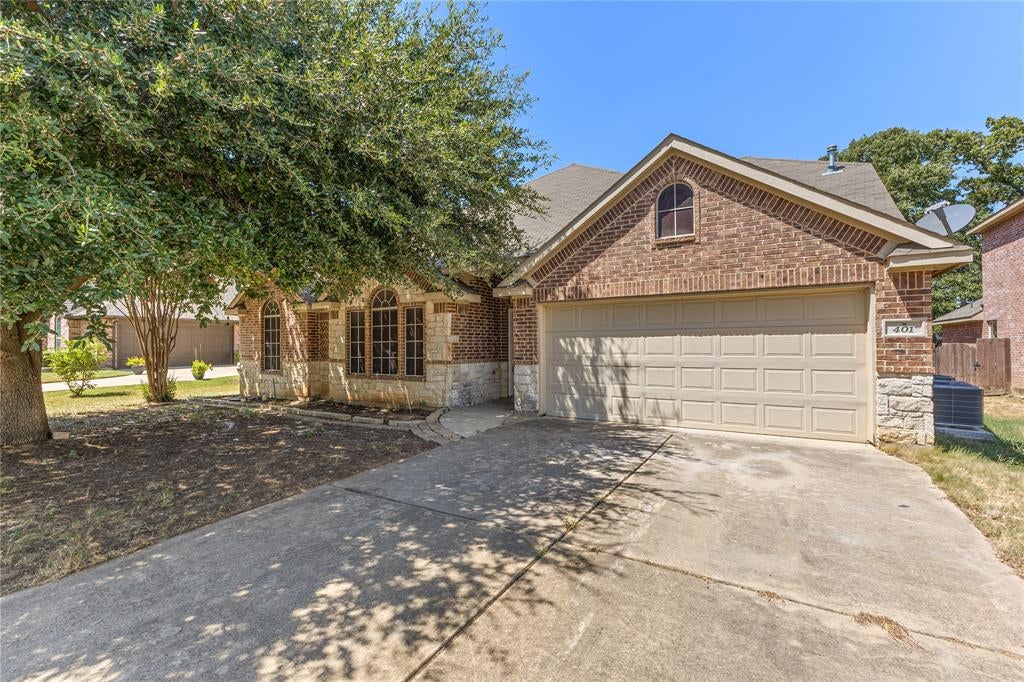 401 Hidden Knoll Drive — photo