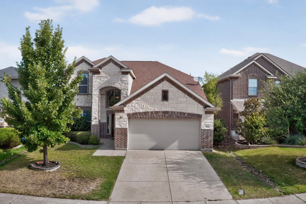 11621 Parade Drive — photo