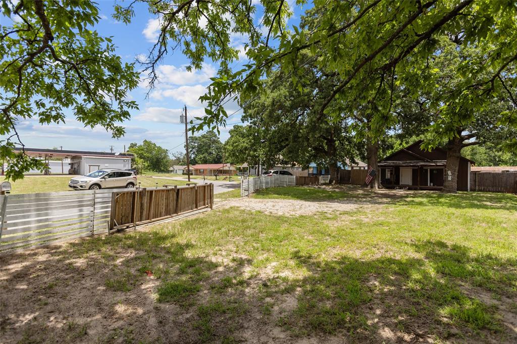 606 N Needmore Street — photo