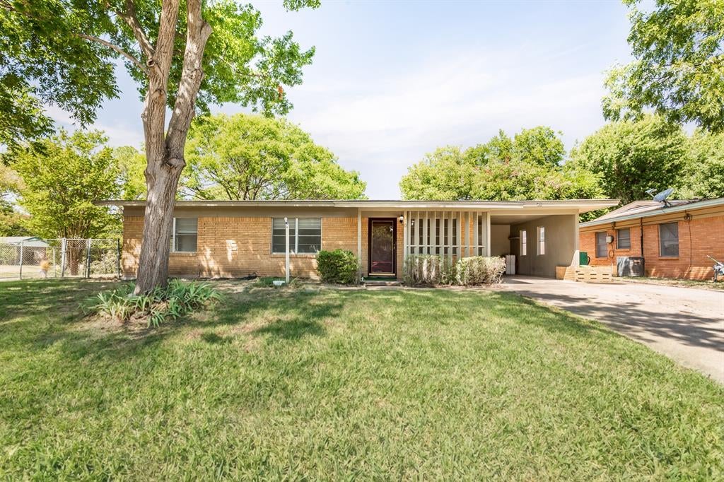 1203 Sunnybrook Drive — photo