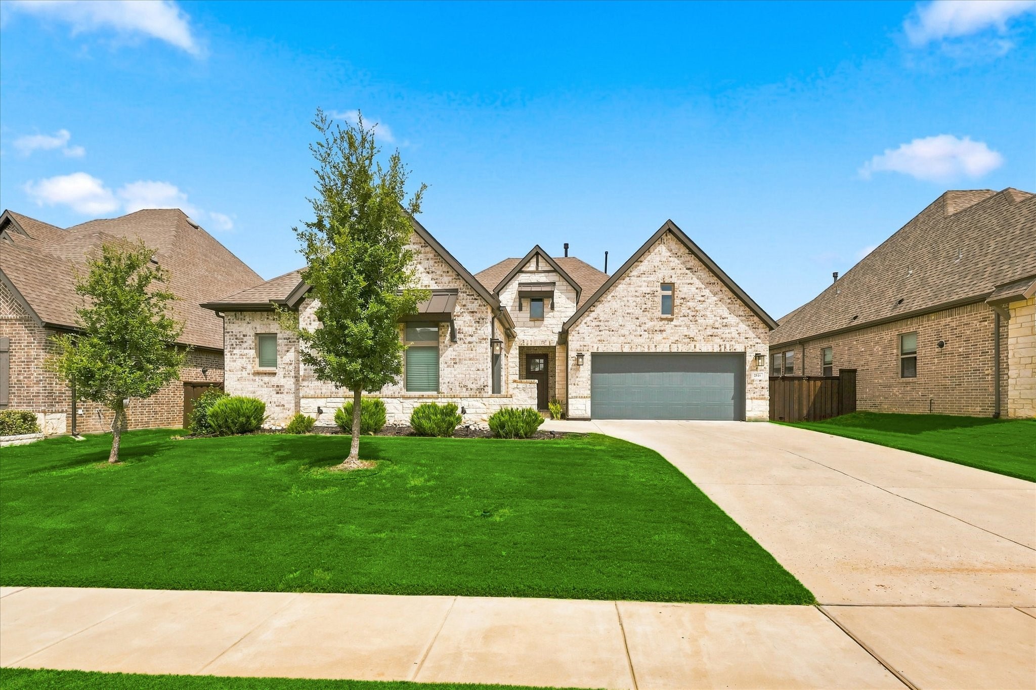 2816 Garrett Drive — photo
