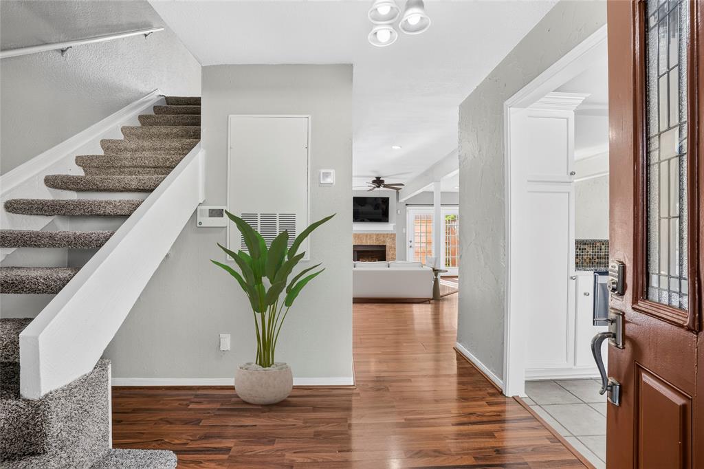 2606 Encina 2 — photo
