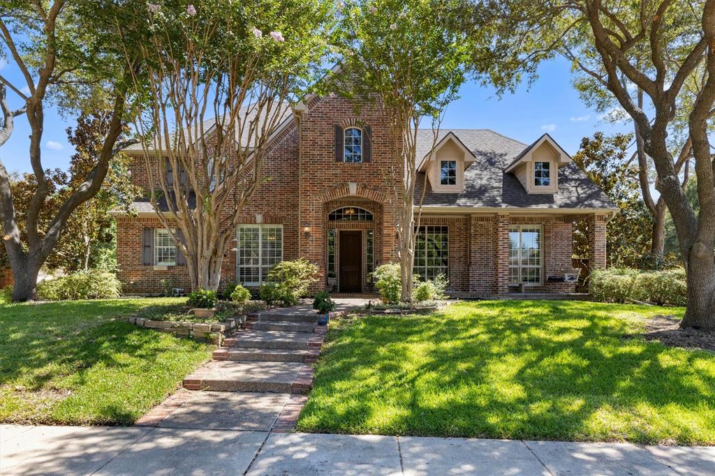 900 Bandera Court — photo