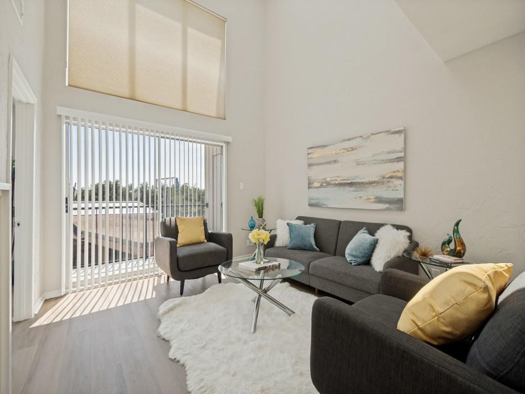 4221 Cole Avenue 206 — photo