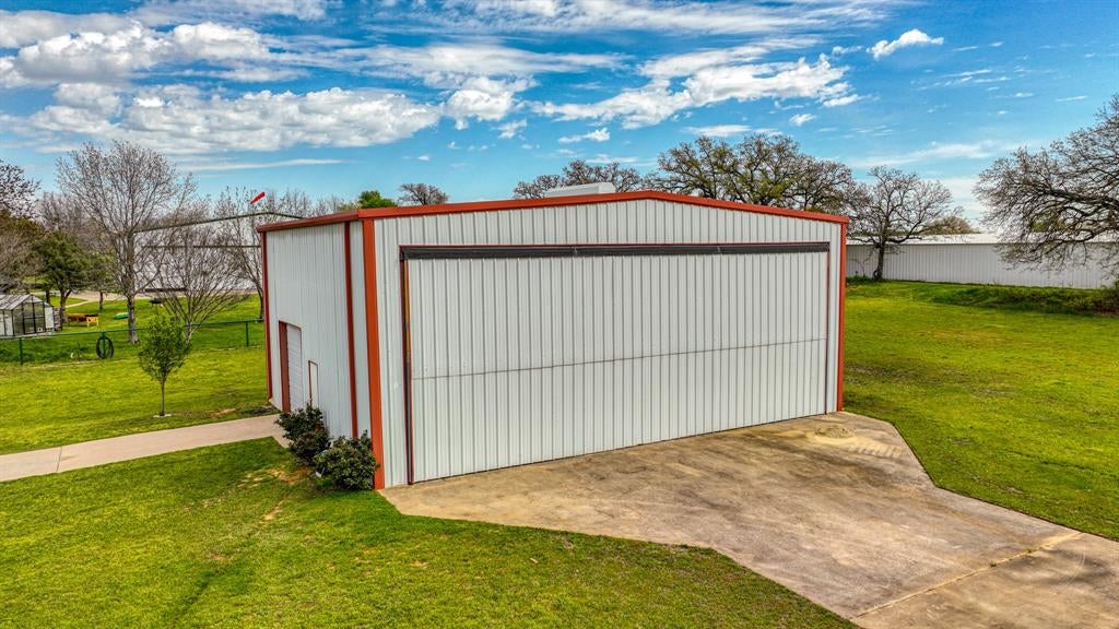 288 Mcvoid Road, Springtown, TX 76082 — photo 2