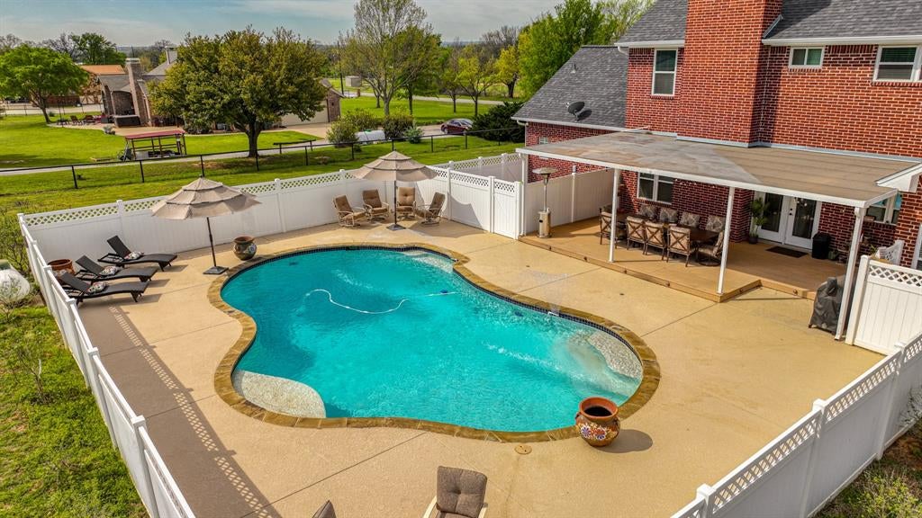 288 Mcvoid Road, Springtown, TX 76082 — photo 3