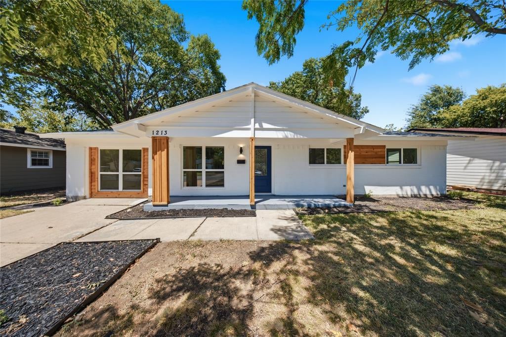 1213 Fairdale Street — photo