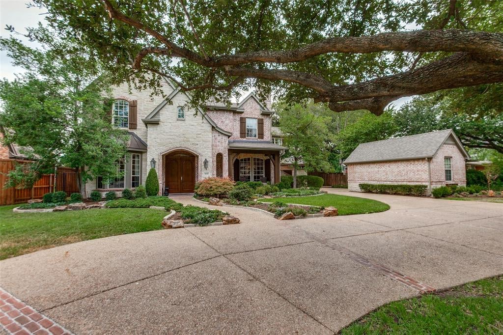 6038 Azalea Lane — photo