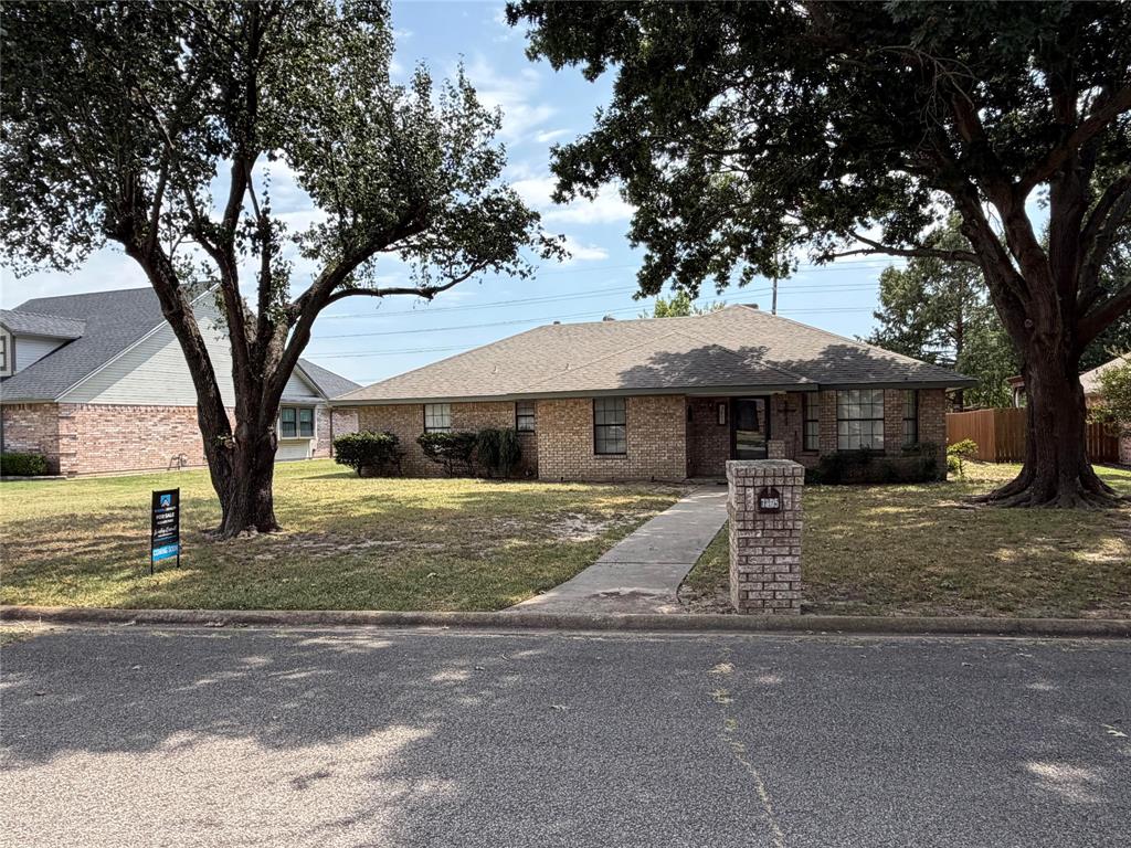 3805 Sunhill Drive — photo