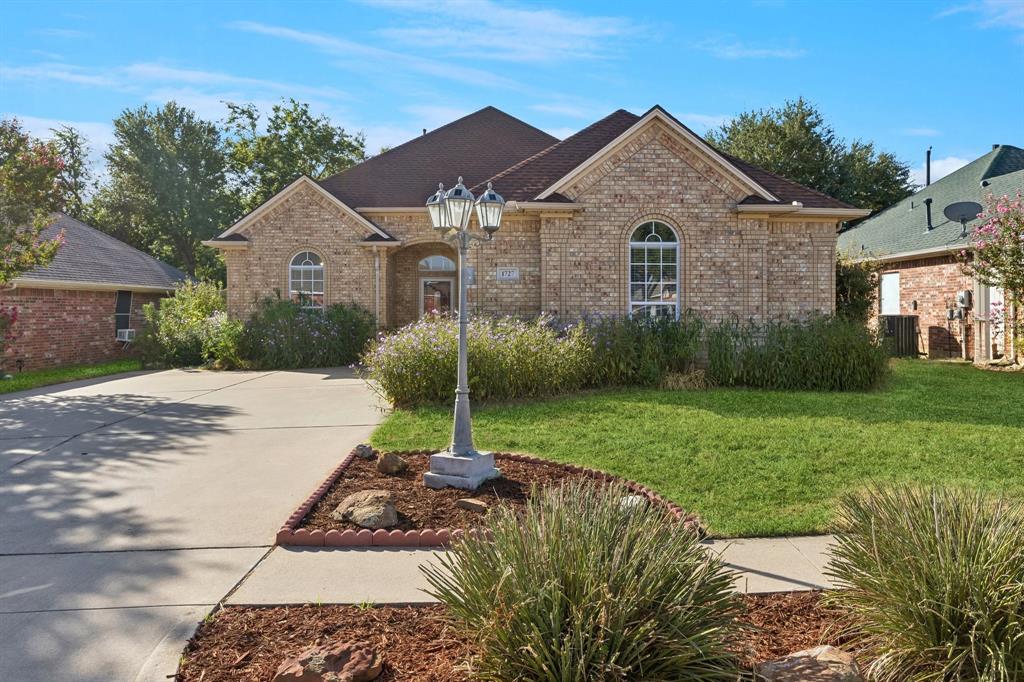 1727 Ridgecrest Drive — photo