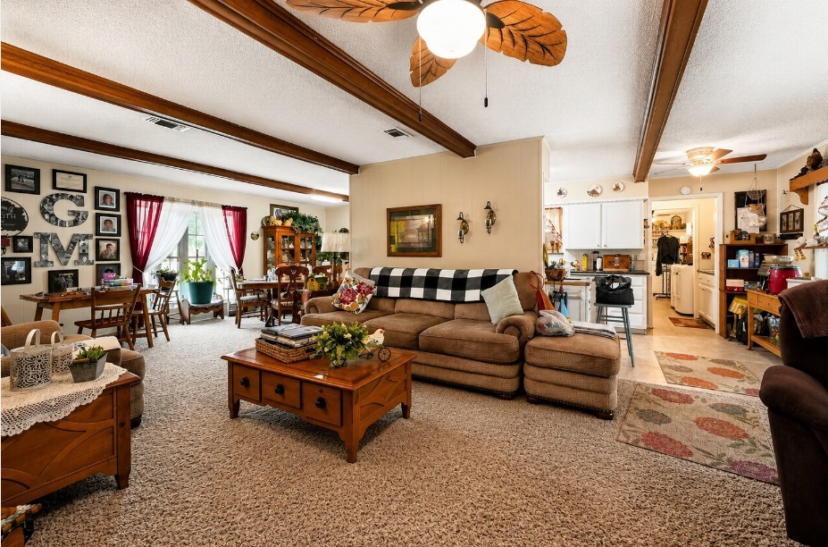 1022 Robin Road, Oak Ridge, TX 75161 — photo 3