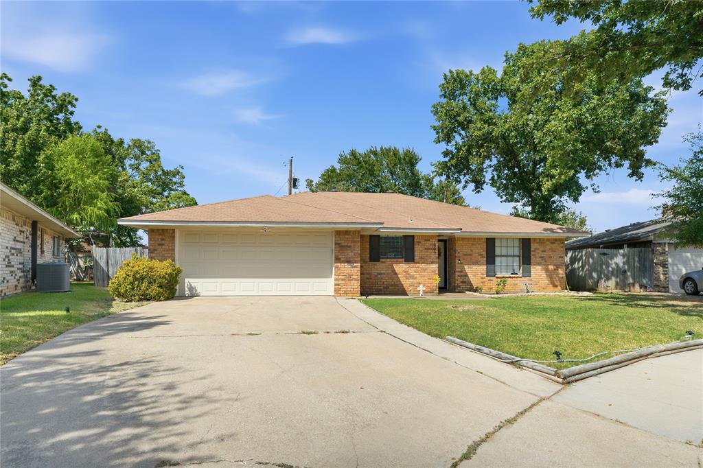 1509 Parma Court — photo