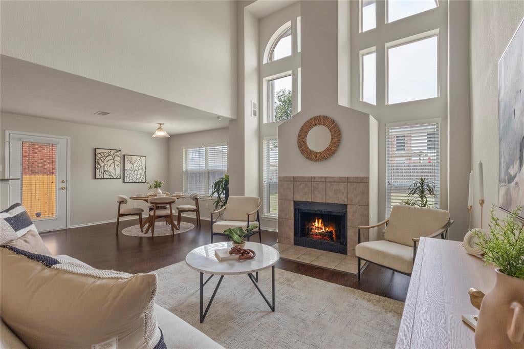 7100 Livingston Drive — photo