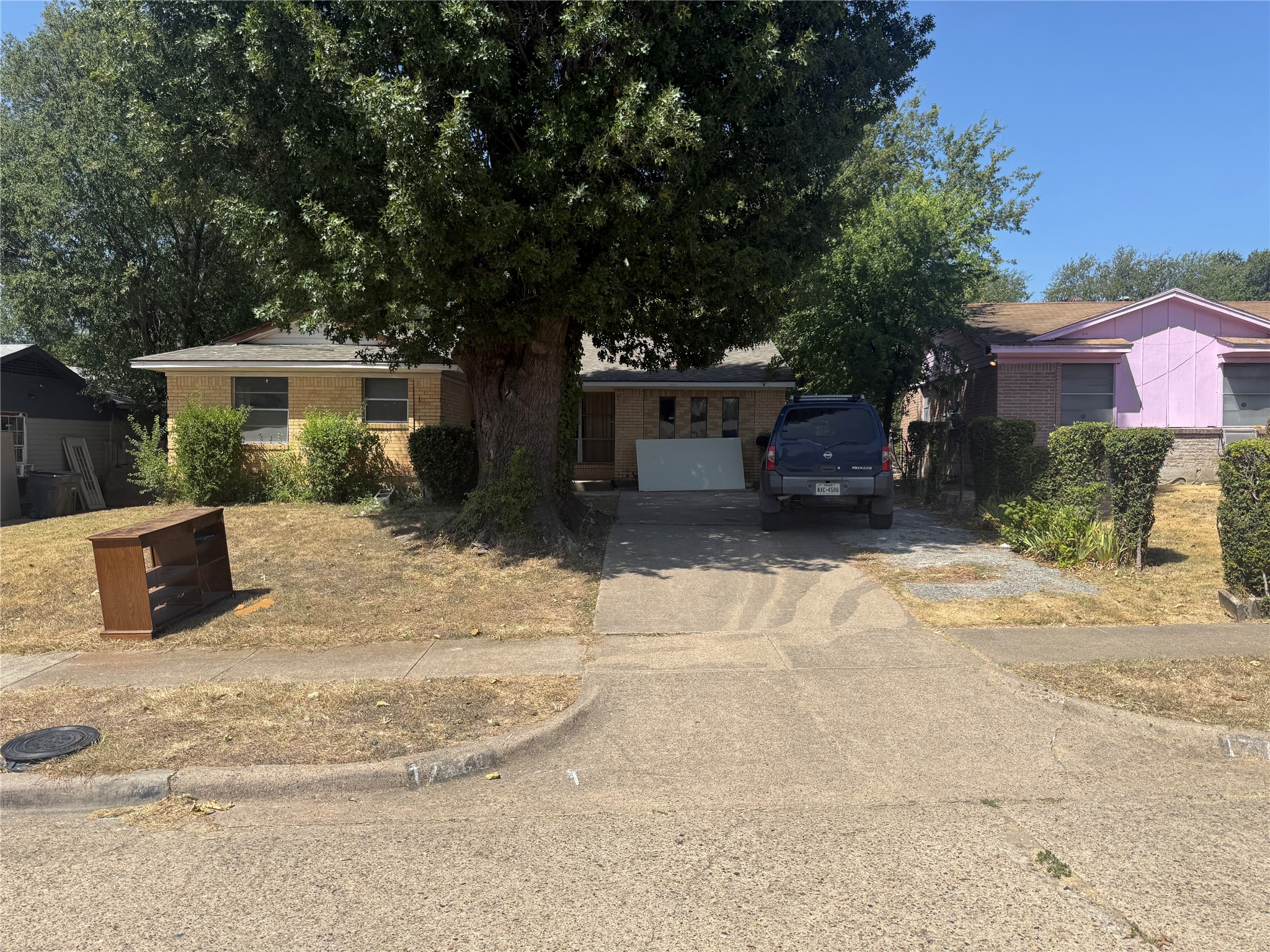 7935 Larchridge Drive — photo