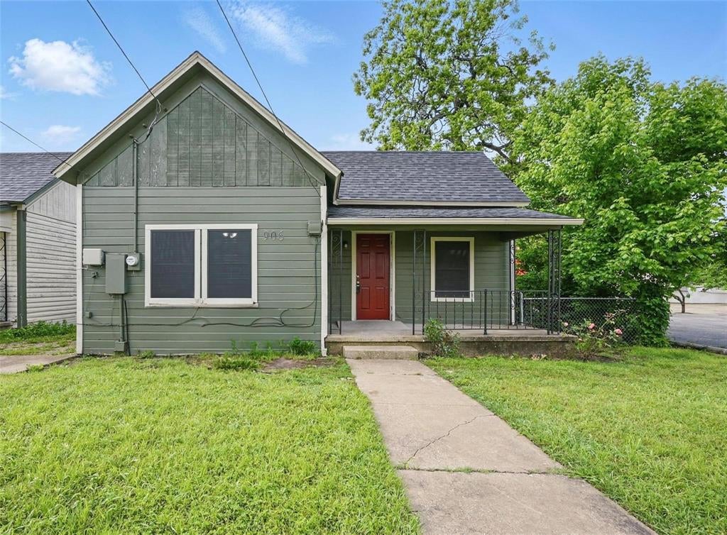 906 E Houston Street — photo