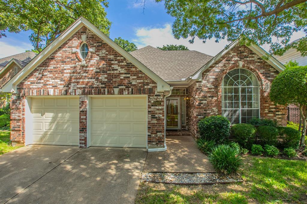 3107 Lake Oak Drive — photo
