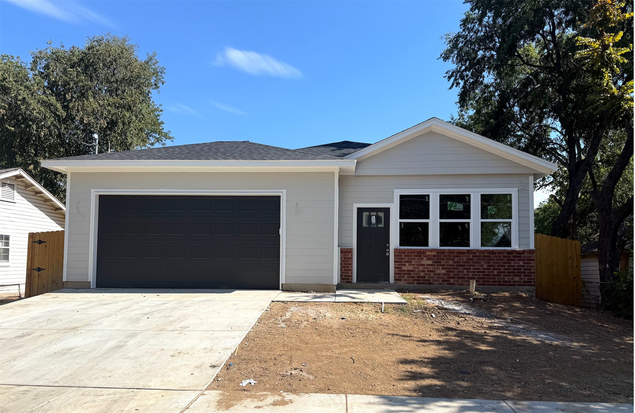 2714 Springdale Street — photo