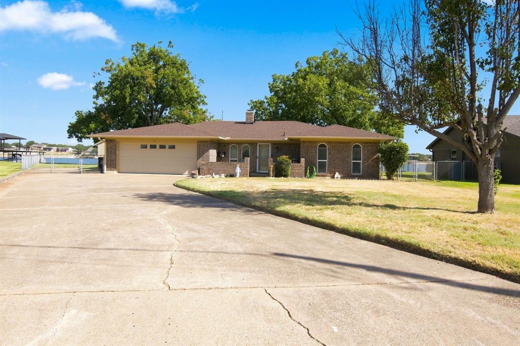 504 Panama Court — photo