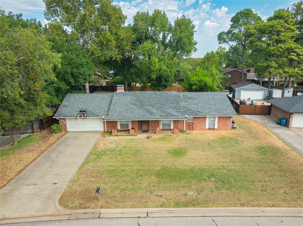 528 Marcus Drive — photo