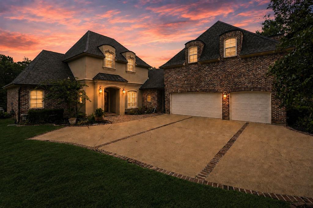 1170 Waters Edge Circle — photo