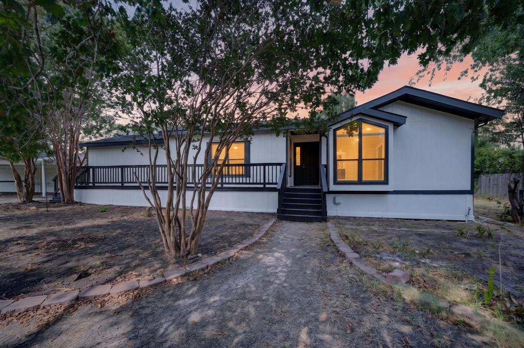9661 S FM 548 — photo