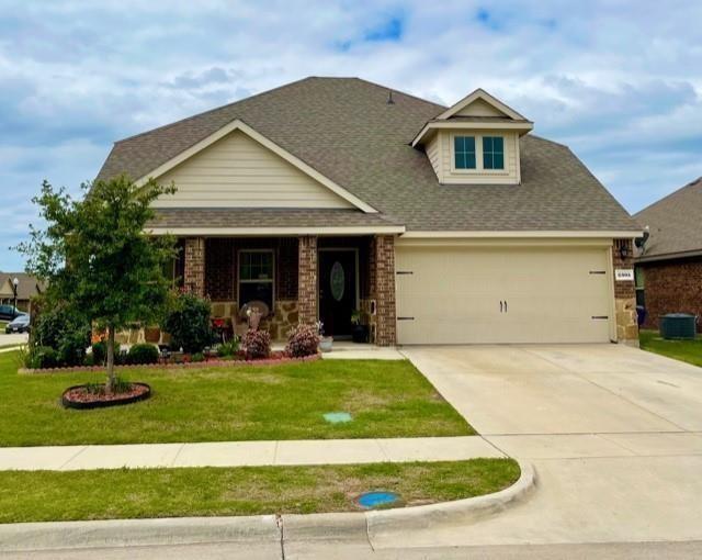 2305 Willard Way — photo