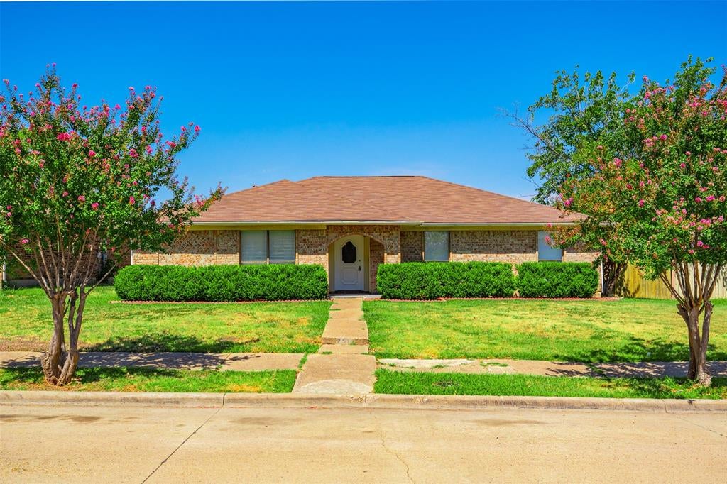 2517 Trenton Drive — photo