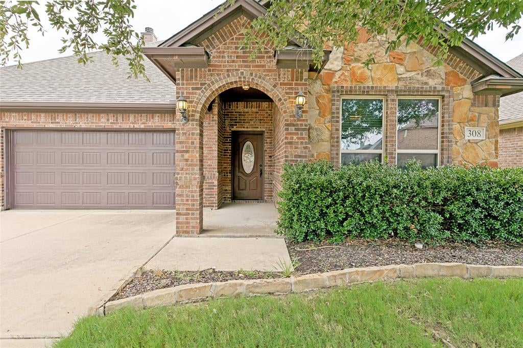 308 Pecos Drive — photo