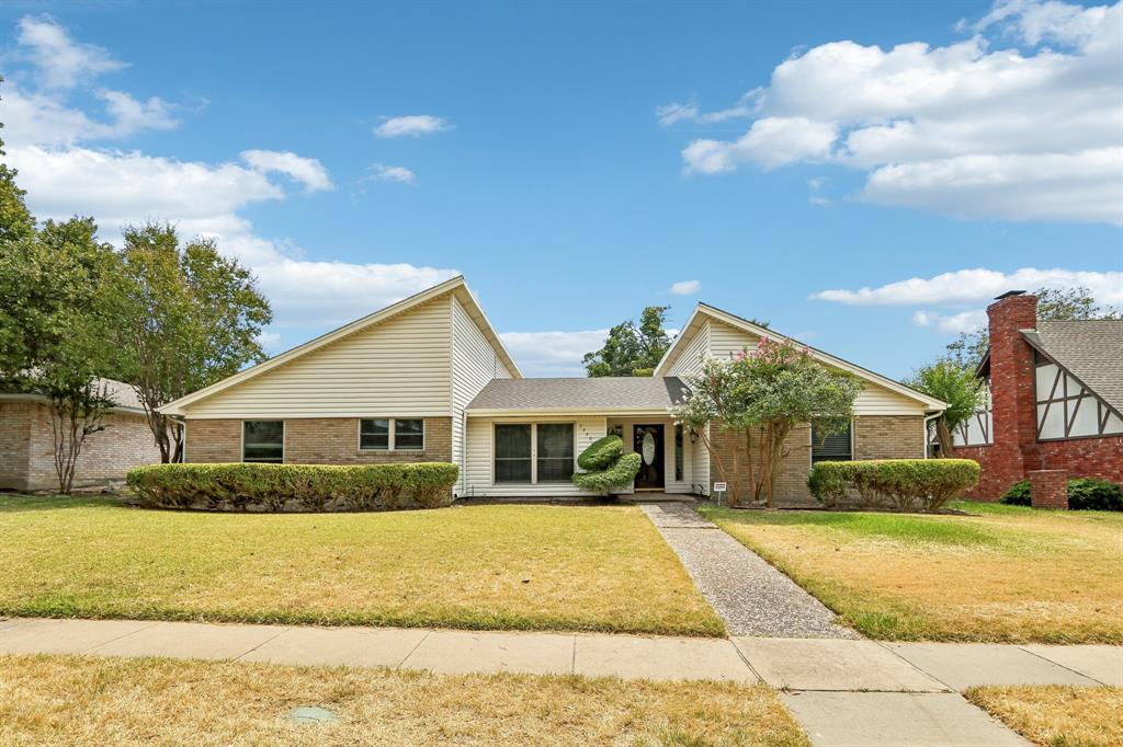 2840 Meadowbrook Drive — photo