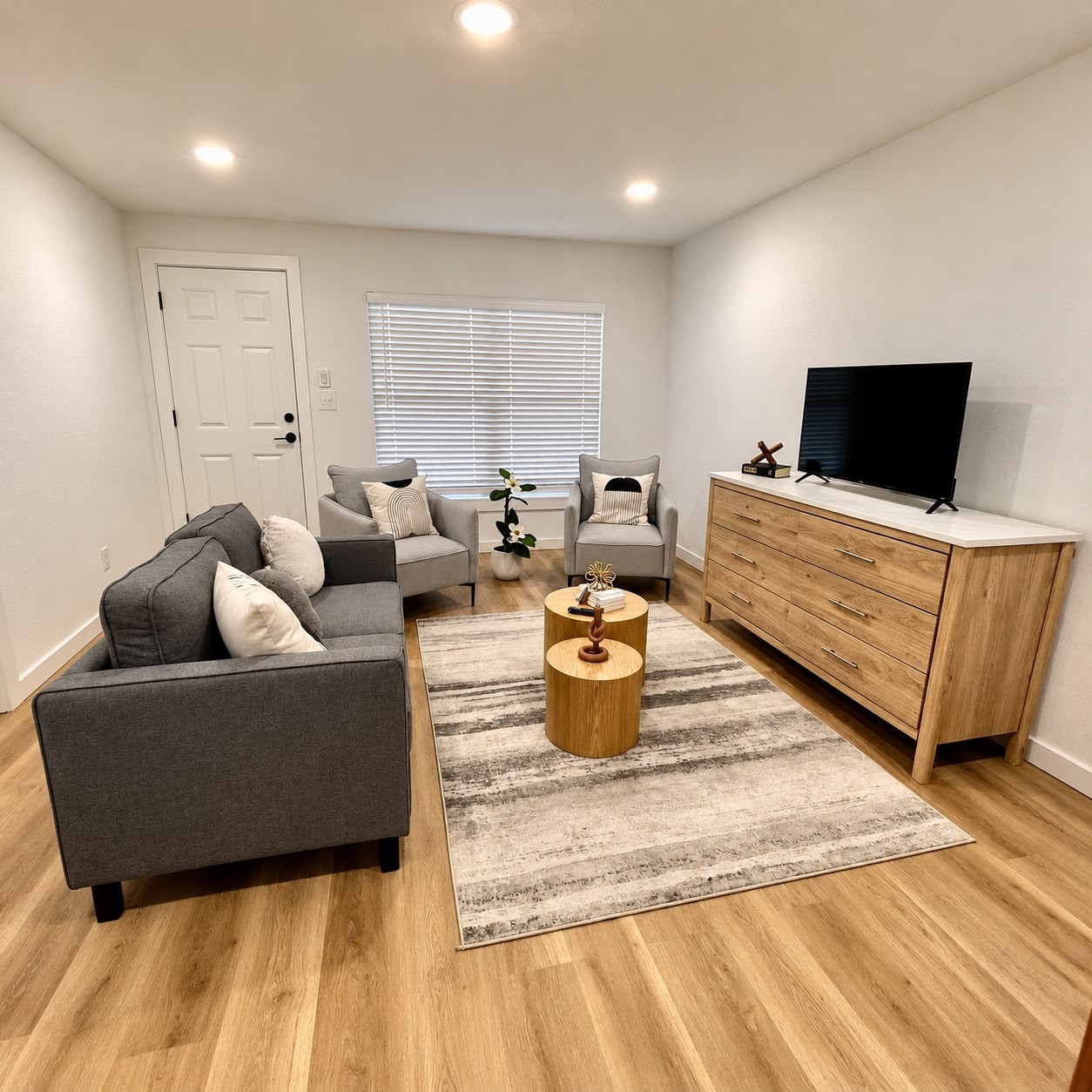 5057 Ridglea Lane 1107 — photo