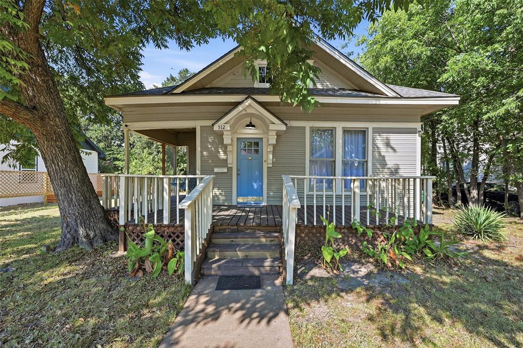 512 S Elm Street — photo
