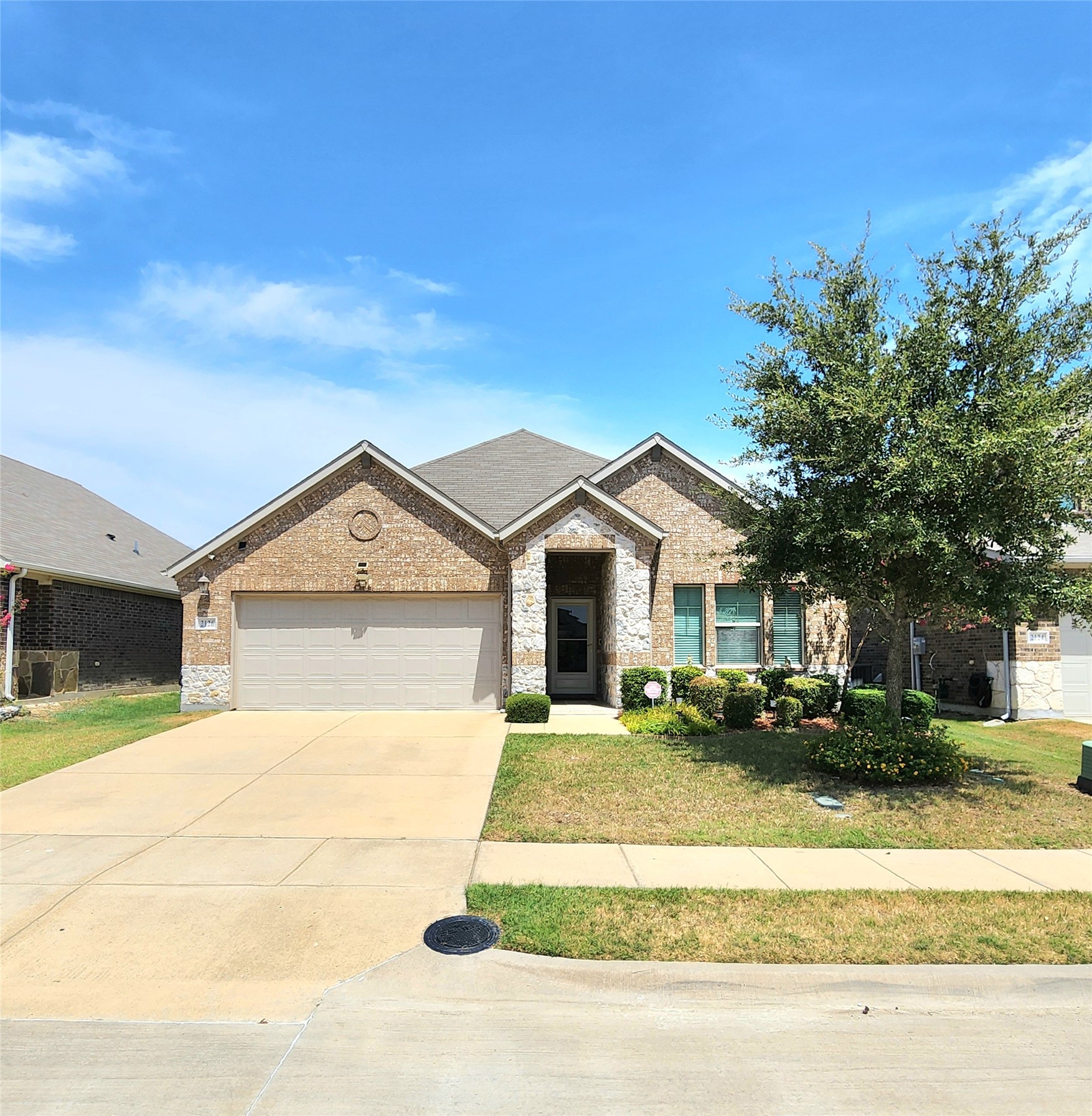 2126 Clarion Drive — photo