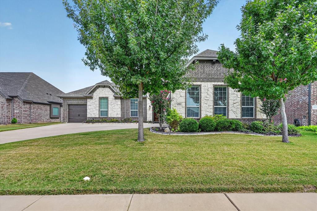 1025 Claystone Ridge — photo