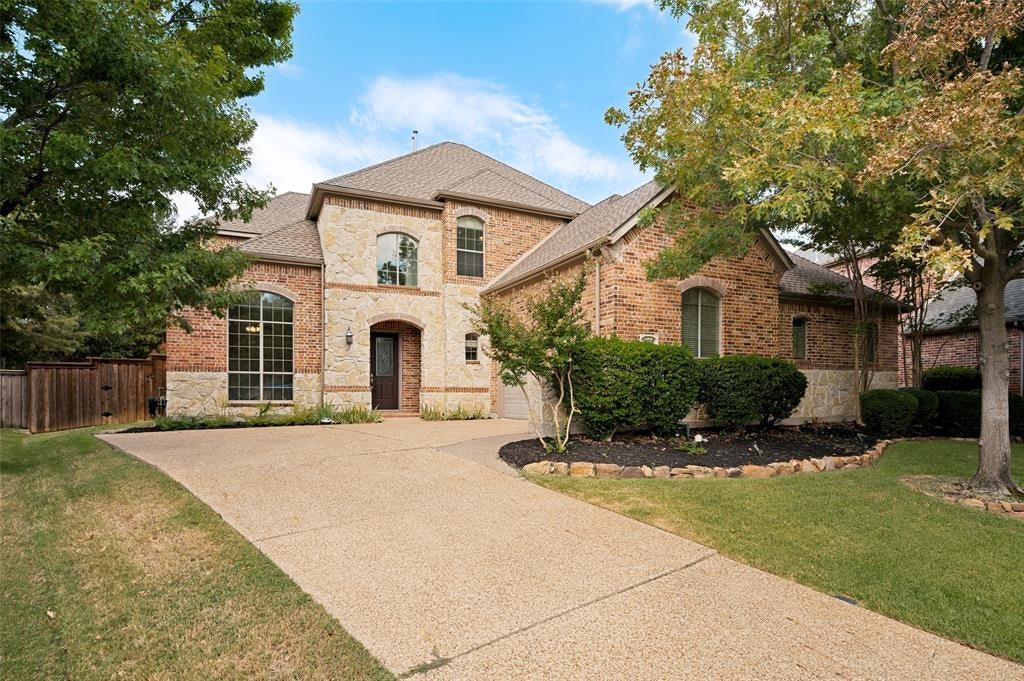 1001 Well Meadow Lane — photo