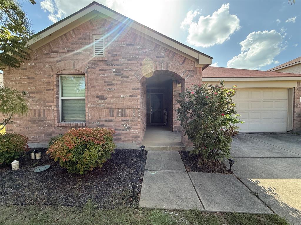 1331 Newton Drive — photo