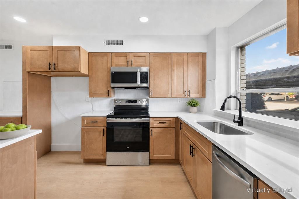 6365 Diamond Head Circle a — photo