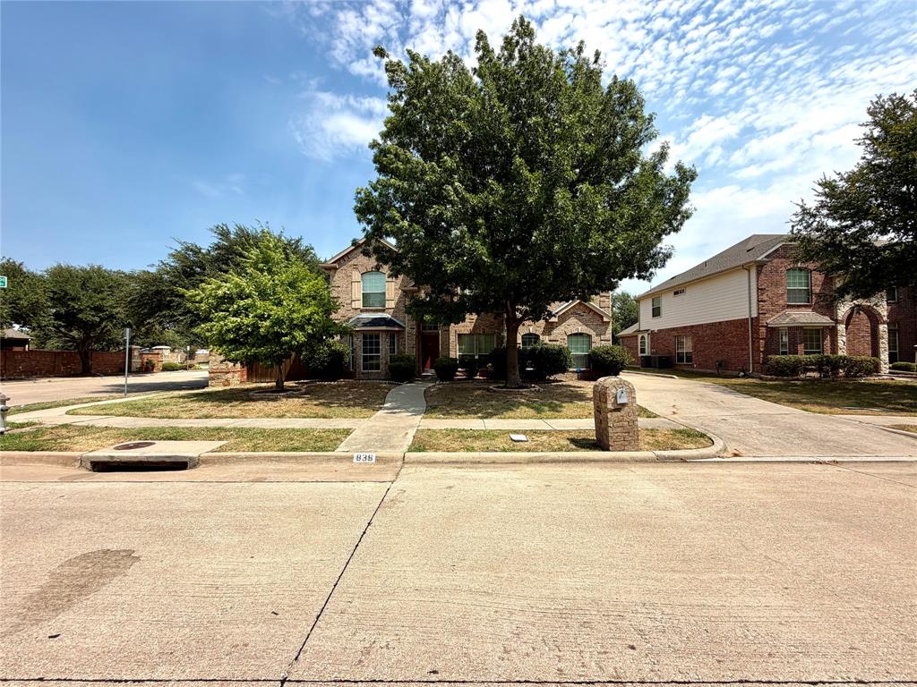 836 Hunters Glen — photo