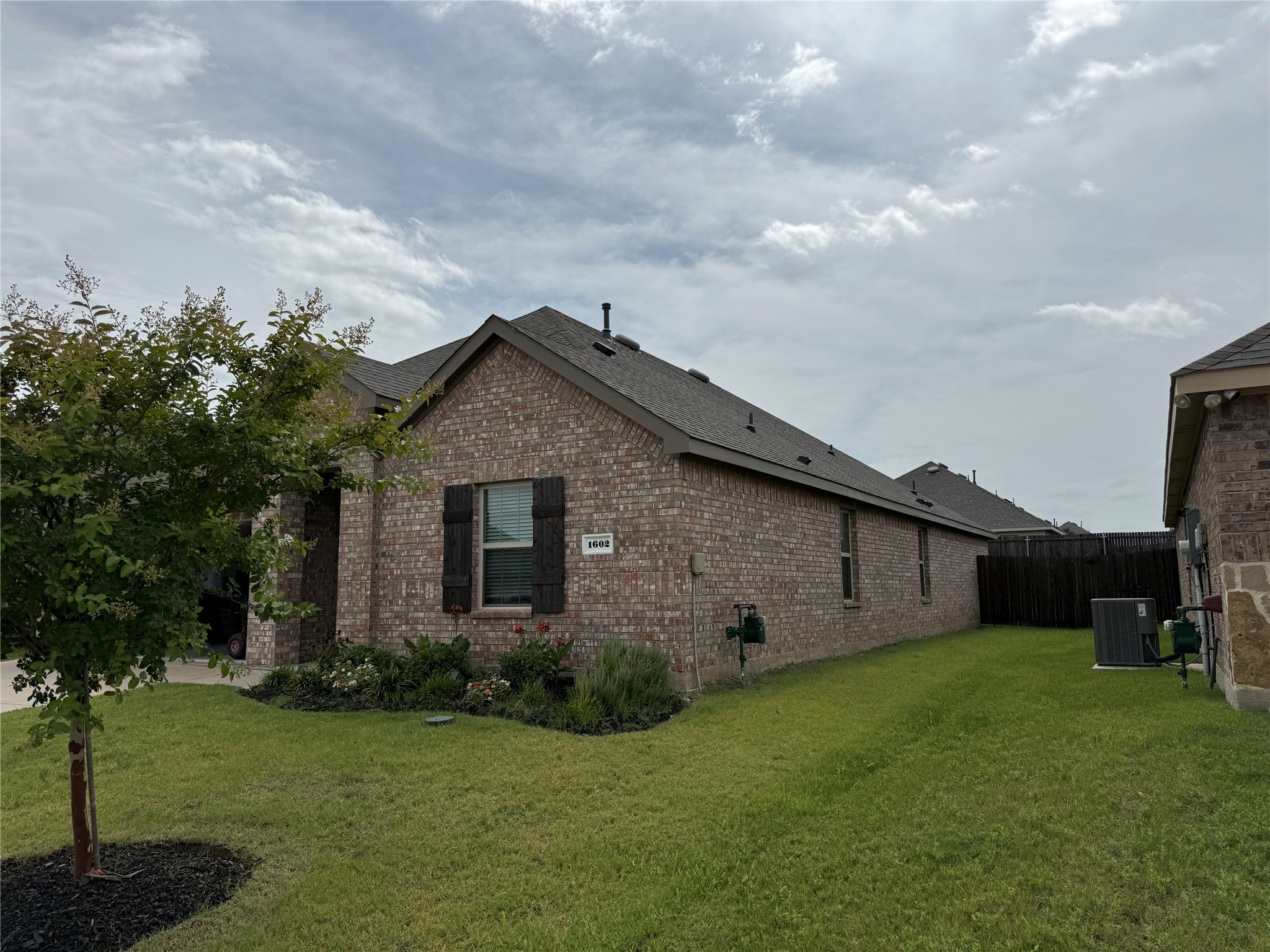1602 Maple Ridge Drive, Princeton, TX 75407 — photo 2