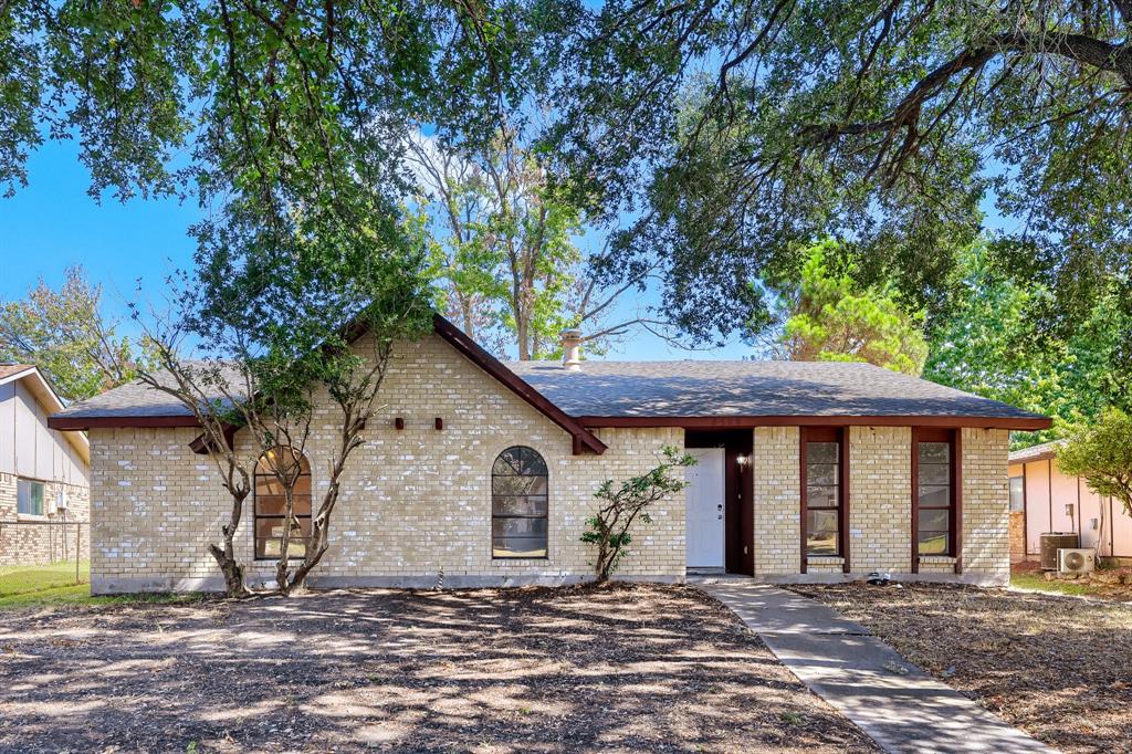 2508 Norway Drive — photo