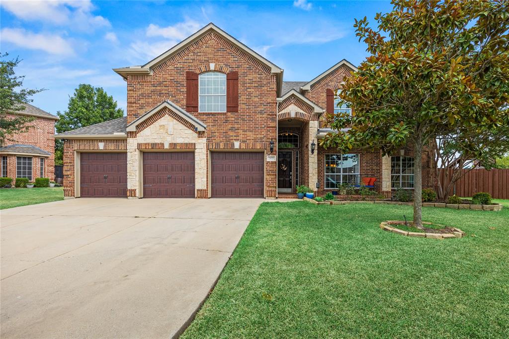 305 Tobiano Court — photo