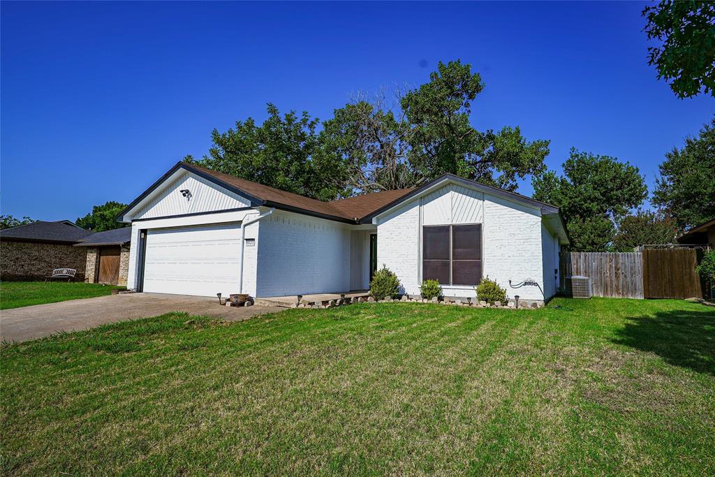 8021 Pebblebrook Drive — photo