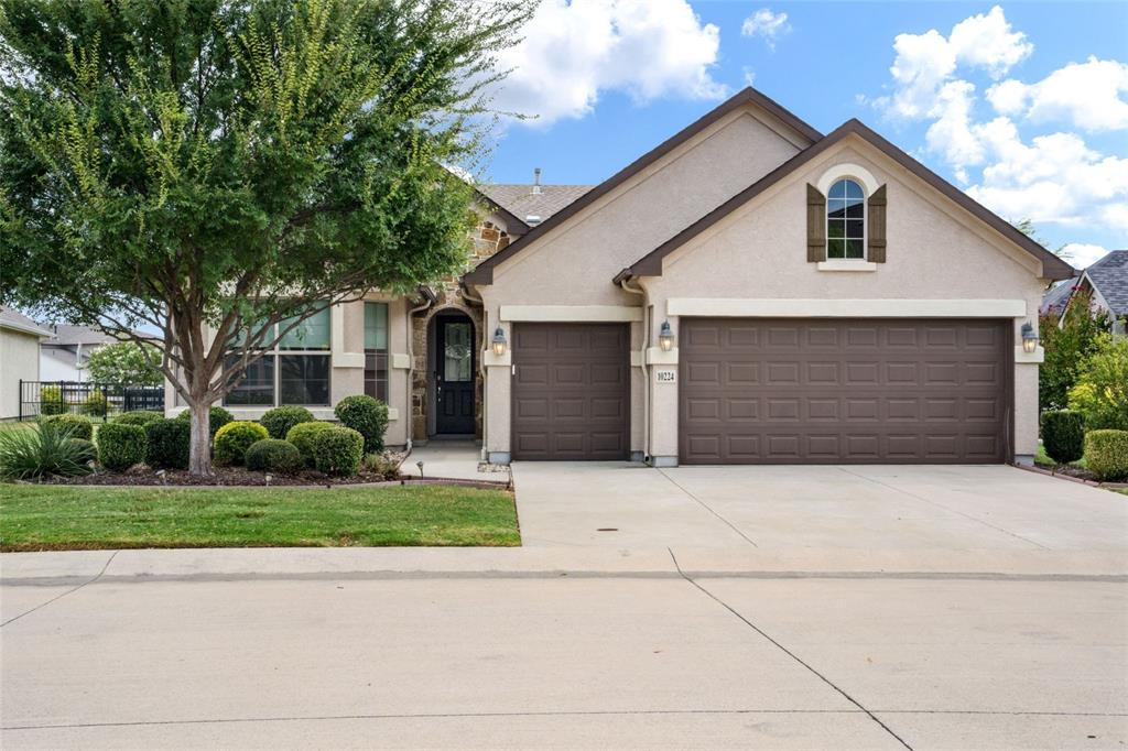 10224 Lindenwood Trail — photo
