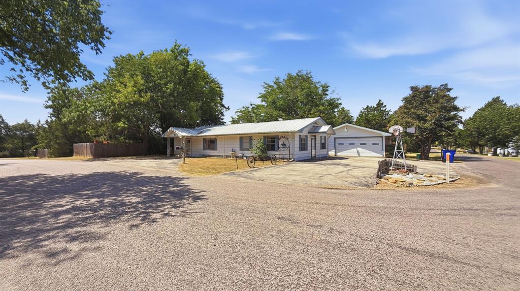 97 Heddingham Drive — photo